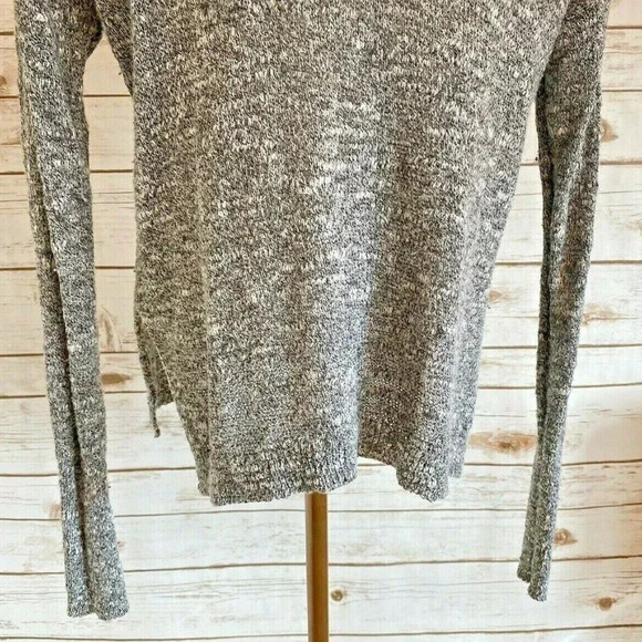 HOLLISTER Women Long Sleeve Pull-Over Boat Neck Gray White Sweater Size Small - Picture 9 of 12